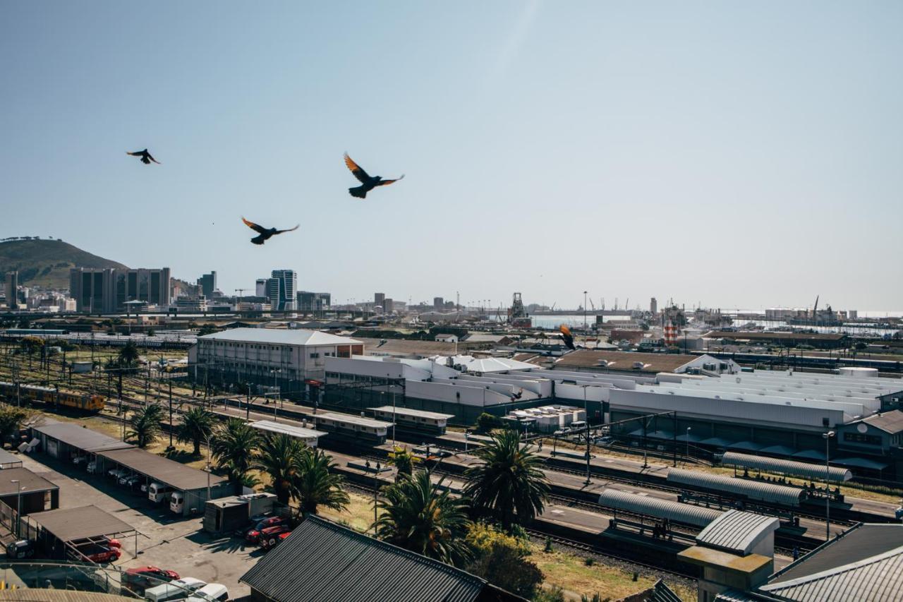 Wex 1 * Cape Town